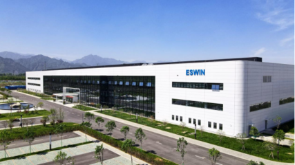 實力高新，接連跨越 電子專用材料研發的突破之路